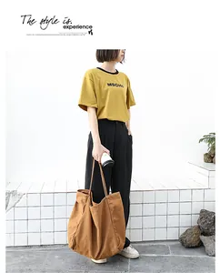Retro washed brown canvas tote bag with large capacity for casual everyday fashion wear