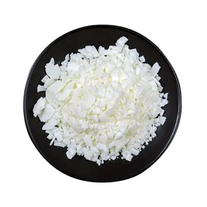 Premium pure white soy wax flakes for candle making DIY materials in black plate