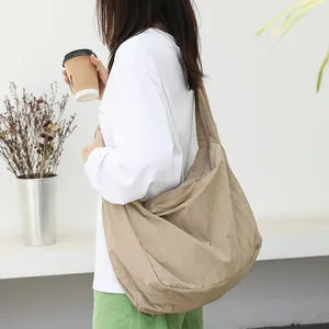 Minimalist khaki nylon shoulder bag for women, large capacity casual crossbody bag for daily use