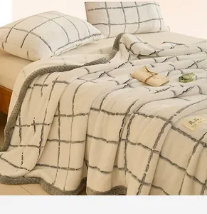 Verdichtete Milchfleece Karodecke kuschelig weiche Korallenfleece Wohndecke Bett und Sofa