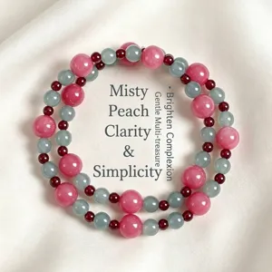 Zweireihiges Armband mit natürlichen Granat- und rosa Chalzedon-Perlen auf Seide.