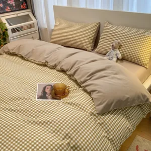 Gelbe und weiße Gingham-Bettwäsche im japanischen Stil aus gewaschener Baumwolle für Wohnheime