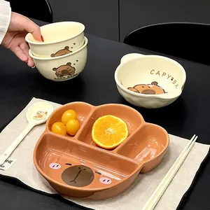 Mignonne assiette divisée en céramique capybara pour la maison et les enfants micro-ondes