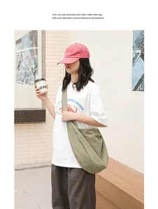 Grüne Tasche mit Bubble-Textur im Streetstyle-Look als Crossbody-Tasche für Damen