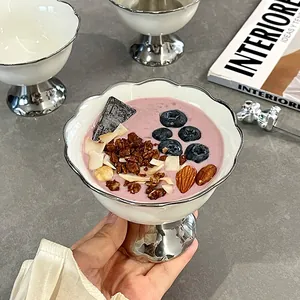 Nordische Keramik Dessertschale Silberrand Blütenform Hochfuß Eisschale Joghurt Schüssel Für Zuhause Nachmittagstee Dekorative Snackschale