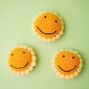 Cabezas de girasol de ganchillo hechas a mano con smiley para accesorios de bricolaje