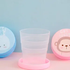Vaso de agua plegable telescópico portátil de dibujos animados para viajes