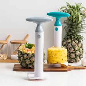 Taglia Ananas in Plastica Svuotatore Affettatore Sbucciatore da Cucina Impugnatura a T Strumento Manuale Rotante Moderno Minimalista Gadget Cucina