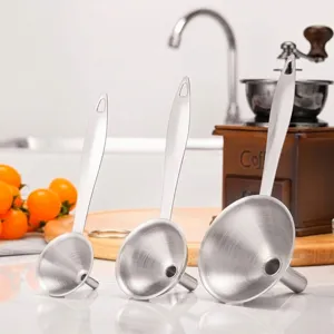 Edelstahl Mini Trichter Mit Langem Griff Küchen Kochzubehör Zum Abfüllen Von Öl Flüssigkeit Wein Spiegel Sand Poliert Gebürsteter Trichter