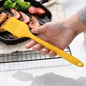 Pinceau à badigeonner en silicone jaune résistant à la chaleur pour barbecue et pâtisserie pro