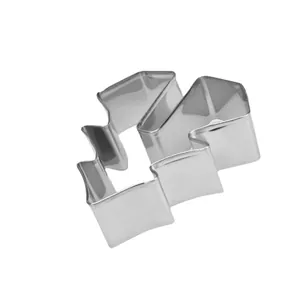 3D stainless steel Christmas cookie cutter for creative baking and delicious holiday treats