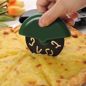 Stainless Steel Pizza Cutter Wheel Hollow LOVE Design Ergonomic Handle Round Baking Slicing Roller Knife Kitchen Slicer