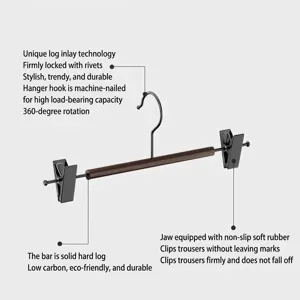 Premium zwarte metalen en beukenhouten broekhanger met antislip rubberen clips