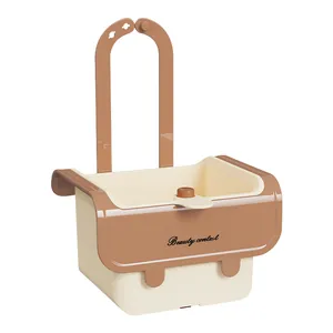 Panier d'égouttage suspendu moderne crème et marron pour évier de cuisine et fruits