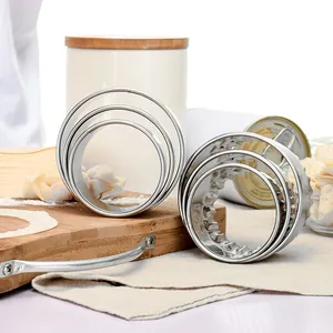 Professional 3-piece set of stainless steel round and fluted dumpling skin cutters