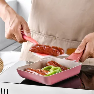 Roze hittebestendige siliconen spatel en Tamagoyaki pan set voor antiaanbaklaag