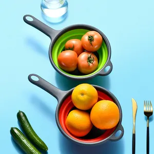 Collapsible silicone colander set with handles for washing fresh fruit and vegetables