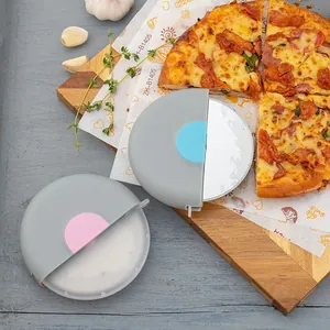Edelstahl Pizzaschneider Rad Mit Schutzabdeckung Handheld Pizza Roller Für Küche Schneiden Teig Werkzeug