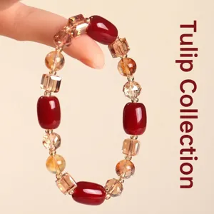Eleganter Armband mit roten Achat-Perlen und geschliffenen Bernsteinkristallen