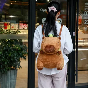 Mochila de peluche Capibara marrón para mujer, diseño de animal de dibujos animados.