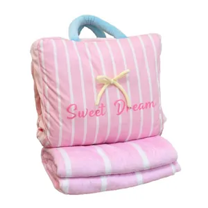Juego de almohada y manta a rayas rosas con lazo y bordado Sweet Dream para coche