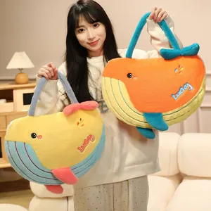Lindo juego de almohada y manta de peluche de ballena para oficina o decoración de casa