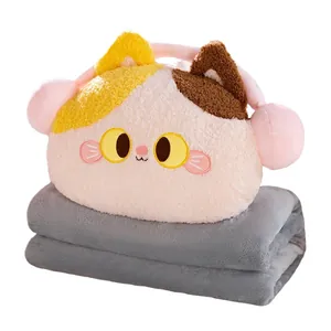 Cuscino peluche gatto cartone animato e morbida coperta grigia per pisolino in ufficio