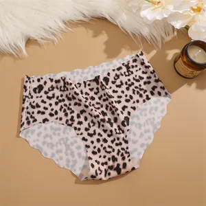Fashion leopard print seamless panties mid waist ice silk underwear for women briefs