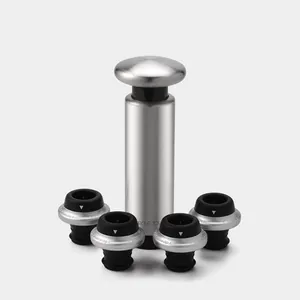 Set pompa per vino sottovuoto Circle Joy in acciaio inox con 4 tappi riutilizzabili