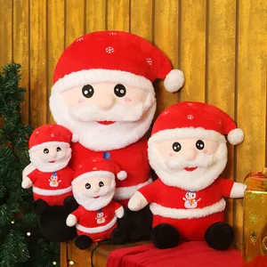 Set mit vier Plüsch-Weihnachtsmann-Puppen in verschiedenen Größen als Deko