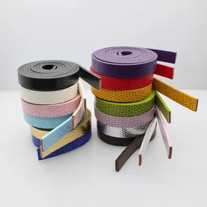 Detail bunter PU-Leder-Armbänder mit Schlangenmuster für DIY-Schmuckzubehör