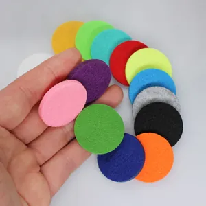 Detailansicht bunter 30mm runder Faser-Aroma-Pads für ätherische Öl-Diffusoren