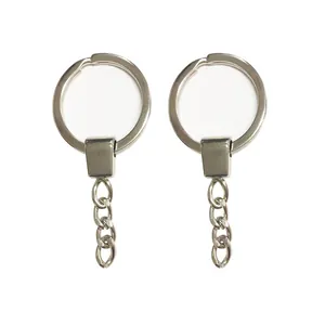 Langlebiges Set mit 2 silbernen Schlüsselringen aus Metall mit 4-gliedriger Kette für Bastelarbeiten