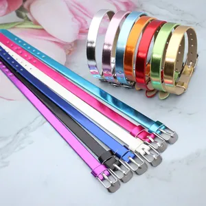 Vista dettagliata dei cinturini fai-da-te in pelle PU metallizzata da 8mm in vari colori vivaci