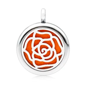 25mm Aromatherapie-Medaillon mit Rosenmuster und orangefarbenem Filz-Diffusor-Pad.