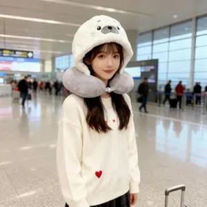 Simpatico cuscino da viaggio a U con cappuccio a forma di foca per aereo e ufficio