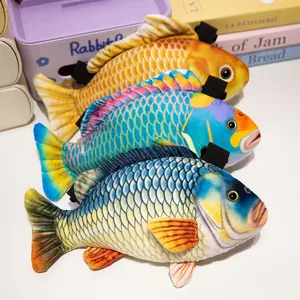 Realistische 3D-visvormige pluche crossbodytassen met gedetailleerde print en zachte textuur