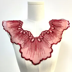 Wateroplosbare Kant Valse Kraag Geborduurde Opengewerkte Halslijn Polyester Zijde Bloemen Kant Applicatie Dames Decor
