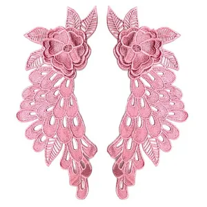 Detaillierte Ansicht rosa wasserlöslicher Spitze Blumen-Stickerei Flügel Applikation DIY