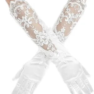 Elegantes guantes de novia de satén blanco con bordado de encaje floral para bodas.