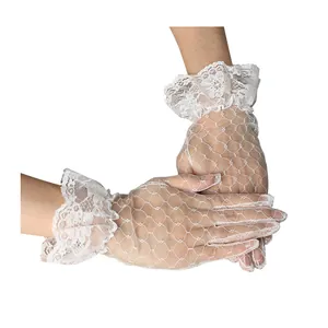 Eleganti guanti da sposa in pizzo bianco con motivo a rete e polsini con volant