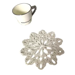 Vintage snowflake shaped crochet cotton lace coaster for home decor