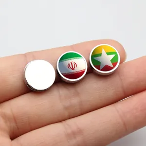 Ciondoli scorrevoli da 8mm in lega di zinco con motivi di bandiere nazionali DIY