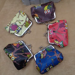 Porte-monnaie Créatif Hibou Dessin Animé Mini Portefeuille en Cuir PU avec Fermoir Baiser pour Filles Étudiants Sac de Rangement Pièces Clés Cadeau Animaux