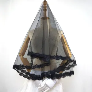 Eleganter schwarzer Brautschleier mit zarter Wimpernspitze für Hochzeitsfrisuren