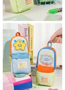 Detail von niedlichen Rucksack-Federmäppchen mit bunten Klettverschlüssen