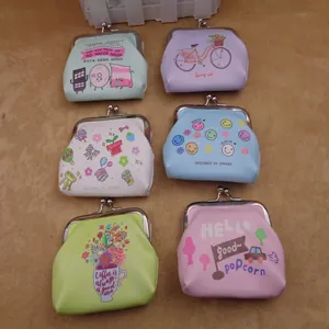 Sélection de porte-monnaie colorés à fermoir métallique pour filles