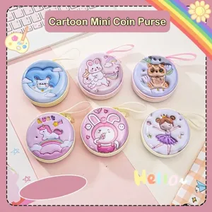Vista detallada de seis lindos mini monederos redondos con variados dibujos animados