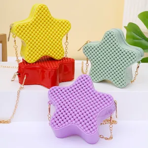 Sacs à bandoulière en gelée en forme d'étoile avec motifs à pois en plusieurs couleurs