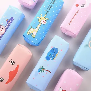 Süße Cartoon-Tier-Federmäppchen in Pastellrosa und Blau mit Reißverschluss für Schüler.